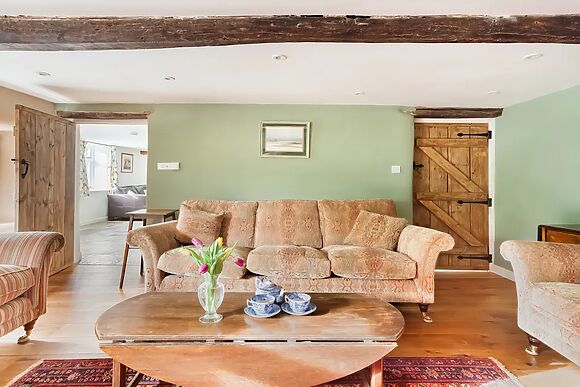 Middle Dean Farmhouse