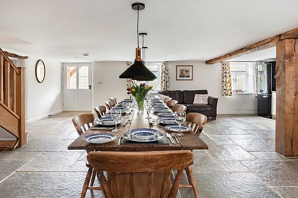 Middle Dean Farmhouse
