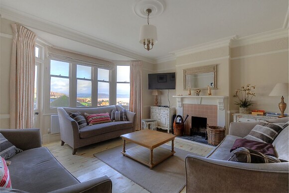 2 Hadleigh Villas