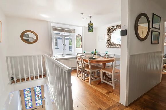 Coombe Street Cottage
