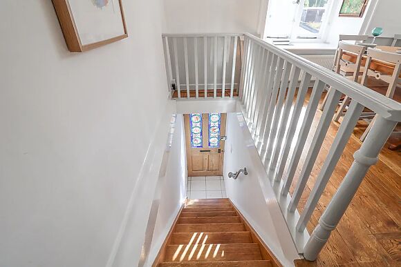 Coombe Street Cottage