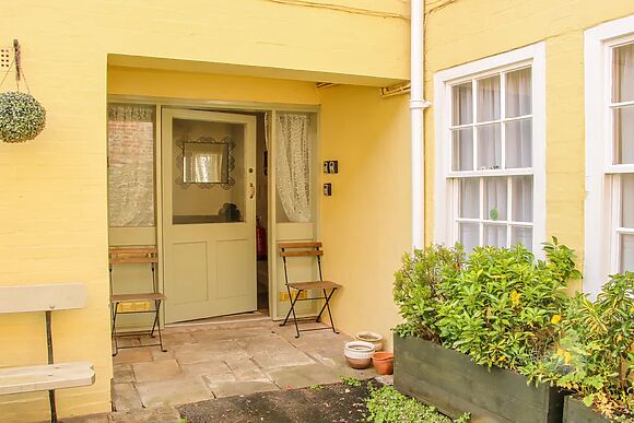 138C Old Star and Garter Mews