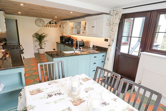 Wood Brook Cottage
