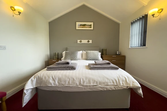 y- Bryn @ Canllefaes