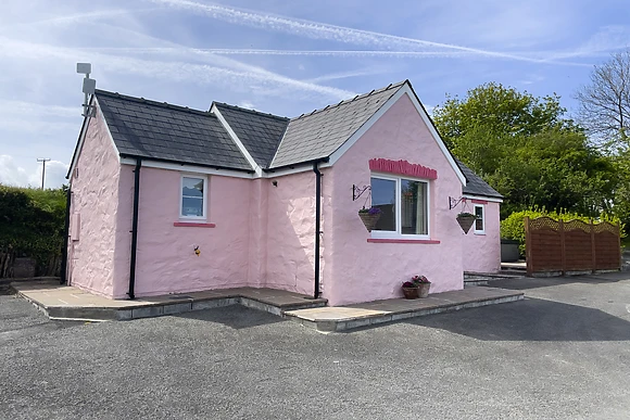 y- Bryn @ Canllefaes