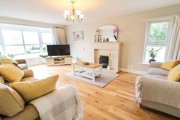 12 Hillview