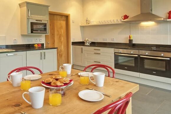 Achaglachgach Stables