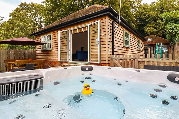 Dreamwood Lodge in Keston, Kent