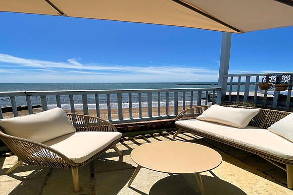 Bell Cliff House