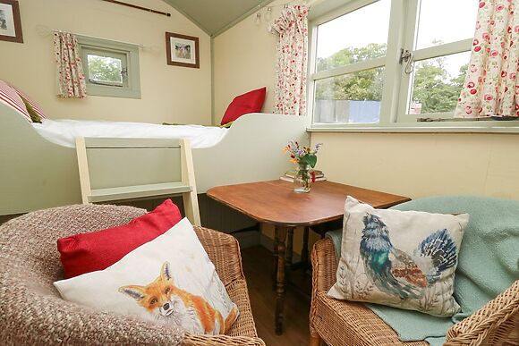 Sweet Briar Shepherds Hut