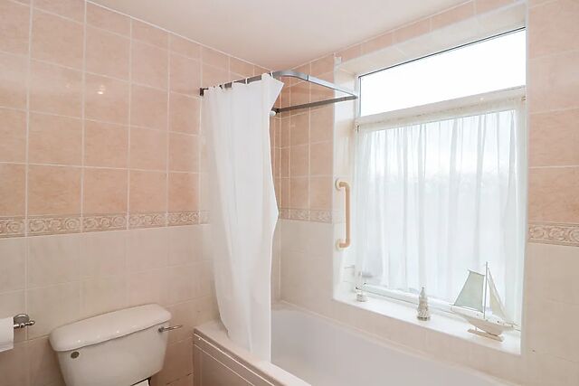 White Rose Apartment