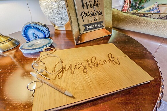 Lakeside Lodge Retreat