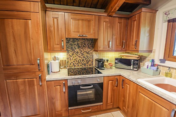 Lakeside Lodge Retreat