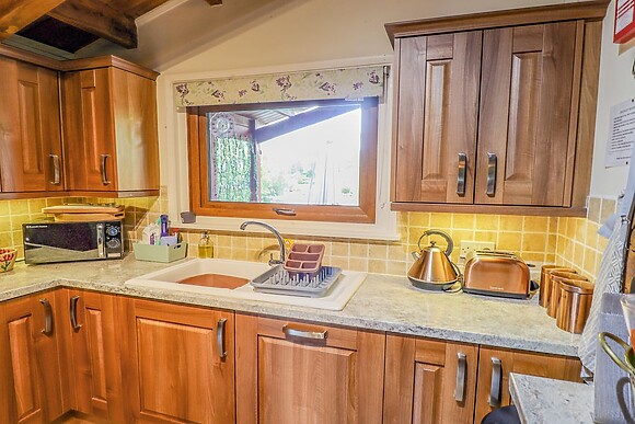 Lakeside Lodge Retreat