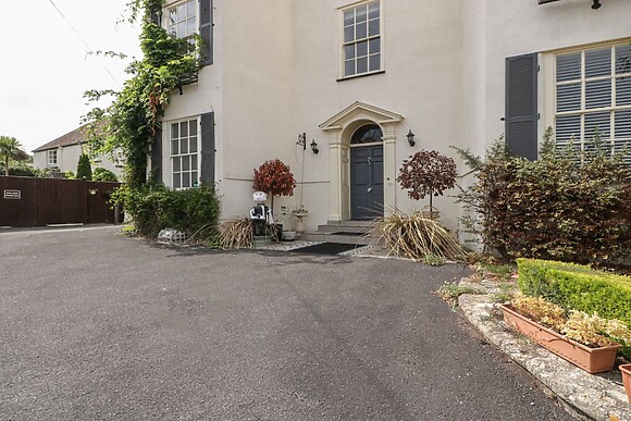 Alcombe House