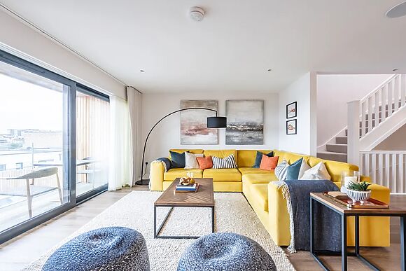 Porth Beach Villa