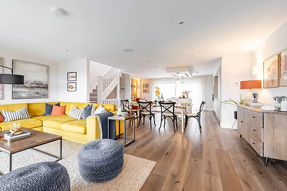 Porth Beach Villa
