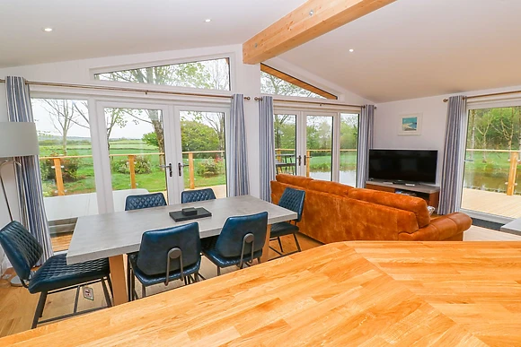 21 Meadow Retreat