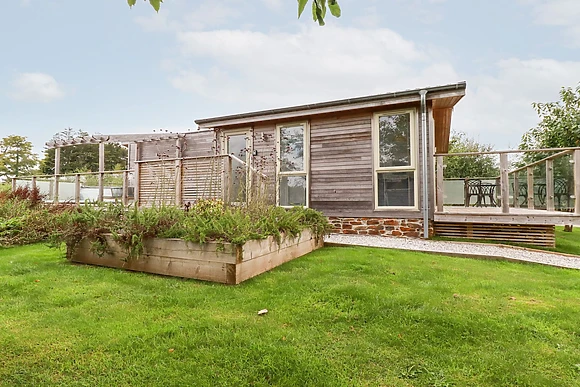 11 Meadow Retreat