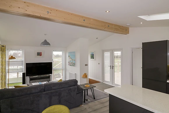 11 Meadow Retreat