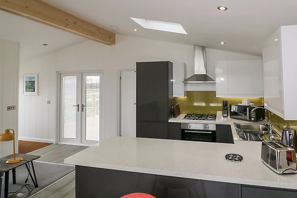 11 Meadow Retreat