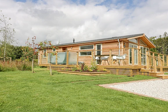 7 Meadow Retreat