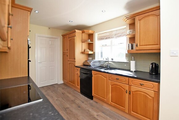 Armstrong Cottages No22