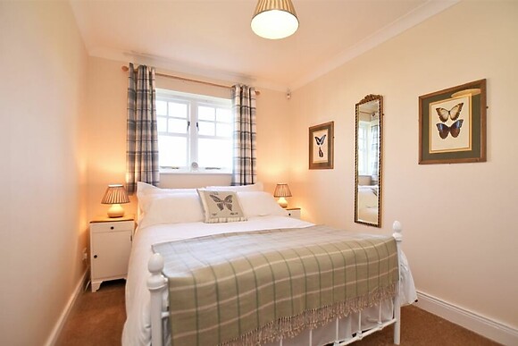 Armstrong Cottages No22