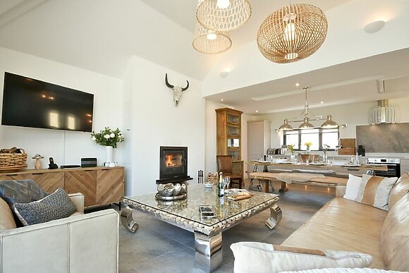 Waters Edge Beadnell (Harbour Road)