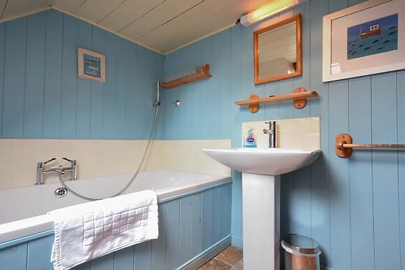 Sandpiper Cottage (Low Newton)