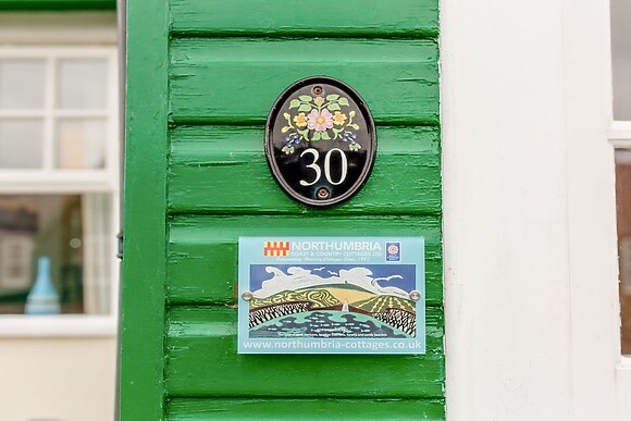 Armstrong Cottages No30
