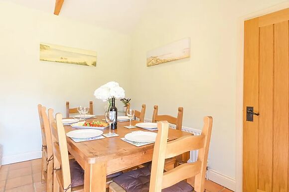 Lavender Cottage (Village Farm)