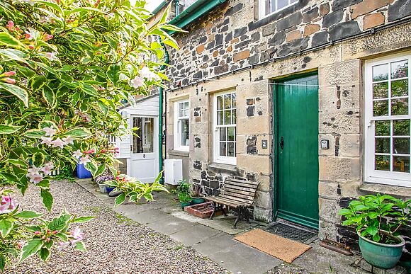 Elliot Cottage