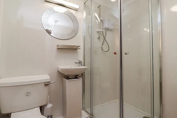 The Little Boathouse