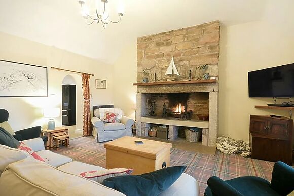 Charlton Cottage