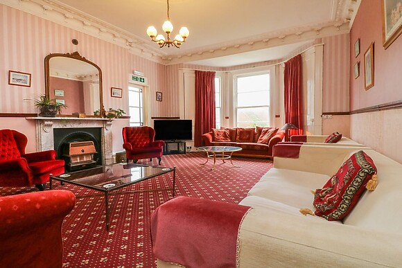 Beaufort House