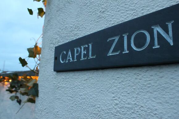 Capel Zion