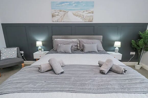 Malcolm Miller House