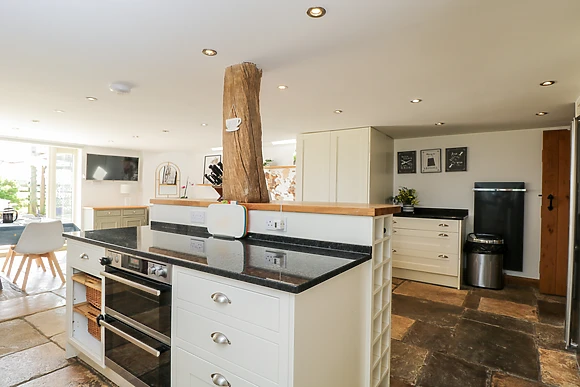 2 Dewars Farm Cottages