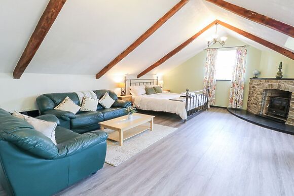 Loft Apartment