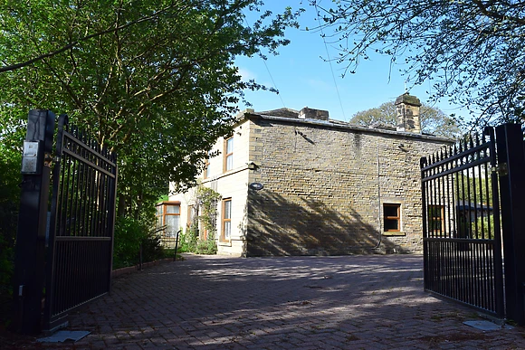 Pet Friendly Group Stays