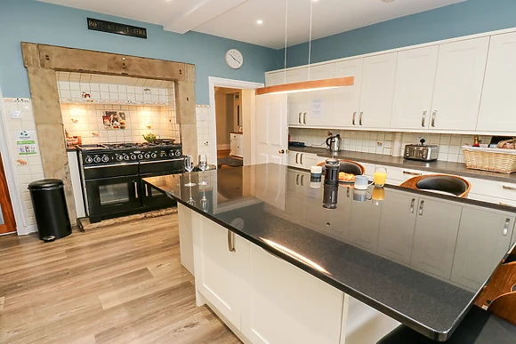 Pet Friendly Group Stays