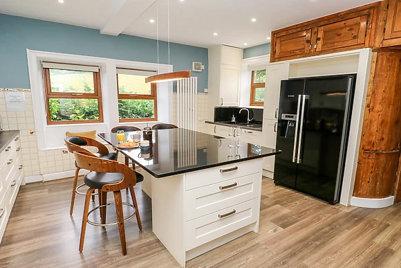 Pet Friendly Group Stays