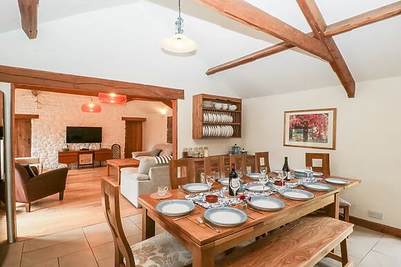 Mistletoe Cottage