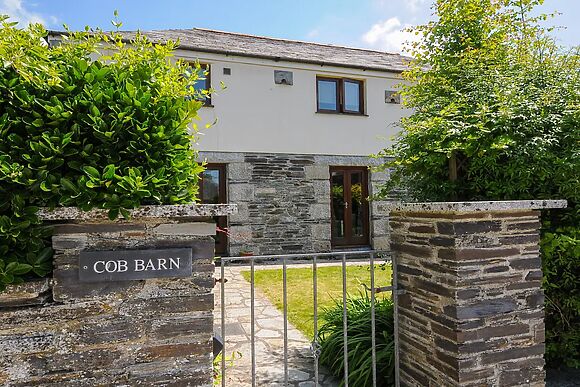 Great Brightor Cob Barn