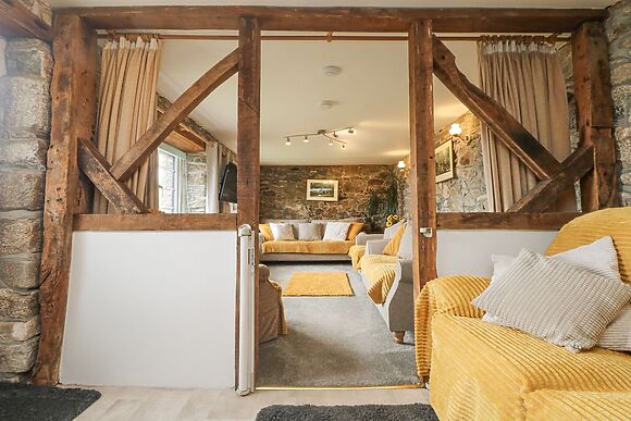 Mum's Cottage