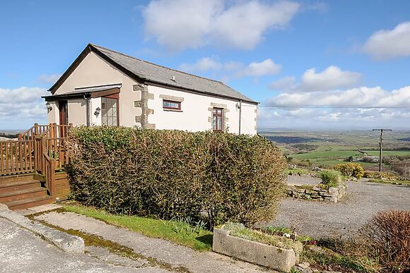 Cheesewring Cottage