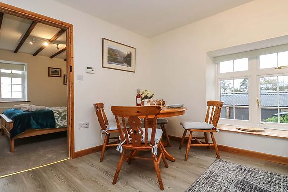 Cheesewring Cottage