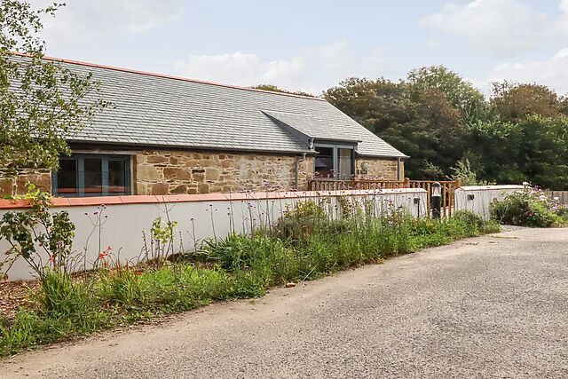 Pol at Carines Barns