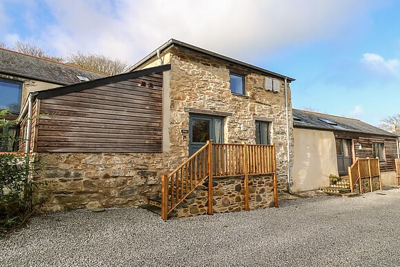 Pen At Carines Barns